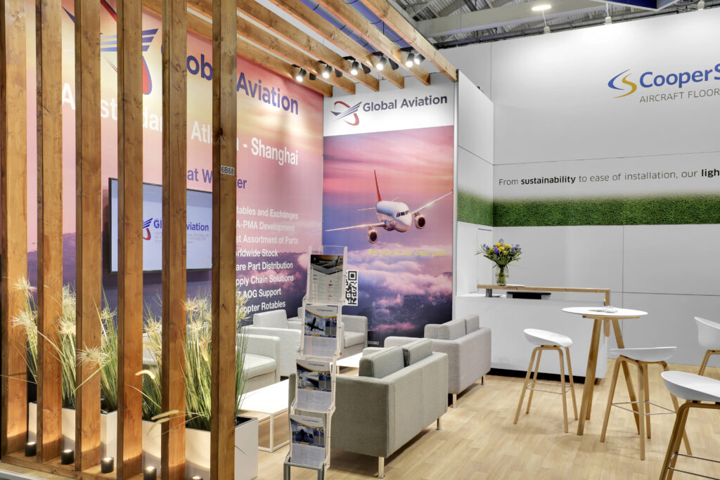 Messestand von Cooper Standard