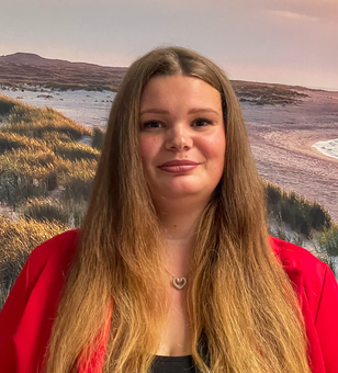Fabienne Weber ist Projektassistenz bei EMS Event- und Messe-Service.